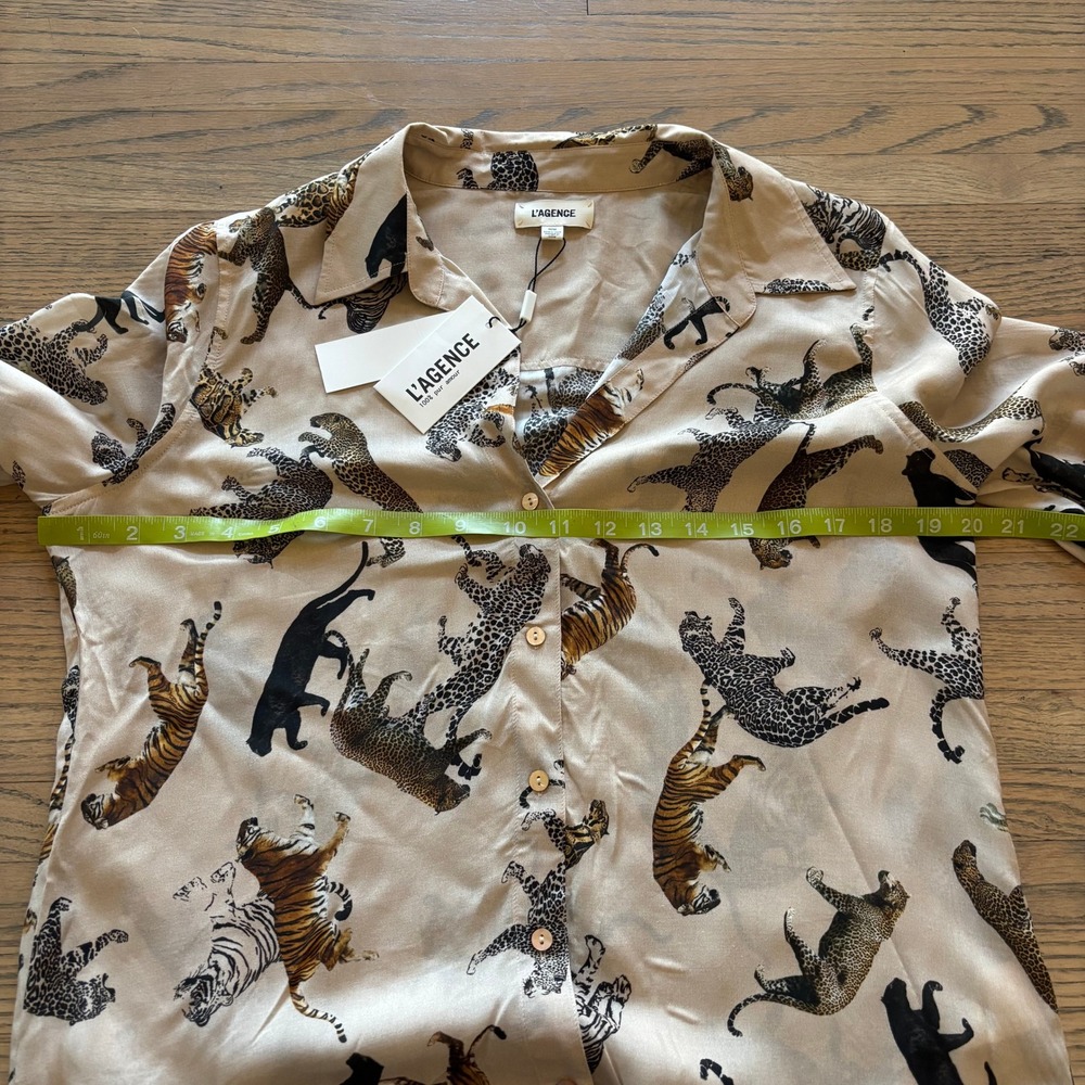 L'AGENCE Women Brown Multi Animal Print Button Down Shirt Size M NWT - Picture 4 of 8